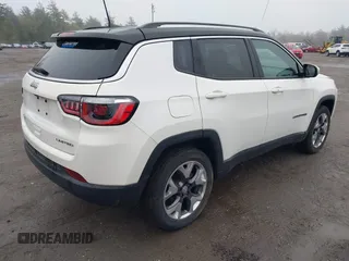 2020 Jeep Compass Limited z VIN 3C4NJDCB0LT233570, wystawiony jako IAAI lot #42182241 z przebiegiem 59 858 mil mil oraz . Historia ofert i sprzedaży dostępna na DreamBid. Obrazek 4.