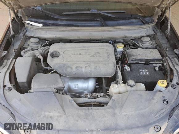 2019 Jeep Cherokee Latitude z VIN 1C4PJLCB0KD340500, wystawiony jako Copart lot #54193245 z przebiegiem 138 517 mil mil oraz Szkoda całkowita • Salvage title. Historia ofert i sprzedaży dostępna na DreamBid. Obrazek 12.