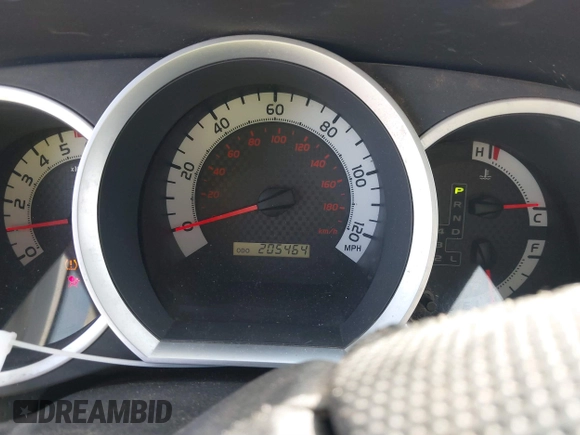2013 Toyota Tacoma with VIN 3TMMU4FN6DM053207, listed as a IAAI auction lot 41527261 with 205,464 mi miles. Bid and sale history available at carsss.com. Image 7.