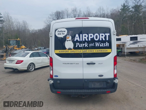 2017 Ford Transit XL с VIN 1FBAX2CMXHKA61788, выставлен на аукционе IAAI как лот 42134762 с пробегом 35 826 миль миль и . История ставок и продаж доступна на DreamBid. Изображение 17.