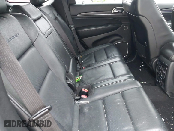 2019 Jeep Grand Cherokee Summit with VIN 1C4RJFJGXKC669686, listed as a IAAI auction lot 41465553 with 72,127 mi miles. Bid and sale history available at carsss.com. Image 8.