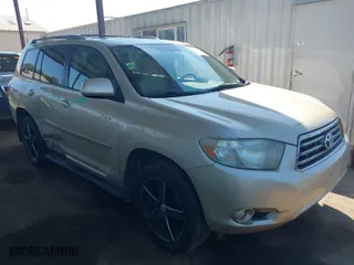 2008 Toyota Highlander Sport with VIN JTEDS43AX82060595, listed as a IAAI auction lot 41885581 with 209,600 mi miles. Bid and sale history available at carsss.com. Image 1.
