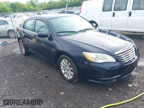 2011 Chrysler 200 Touring with VIN 1C3BC1FB6BN555155, listed as a IAAI auction lot 42086925 with 163,043 mi miles. Bid and sale history available at carsss.com. Image 1.