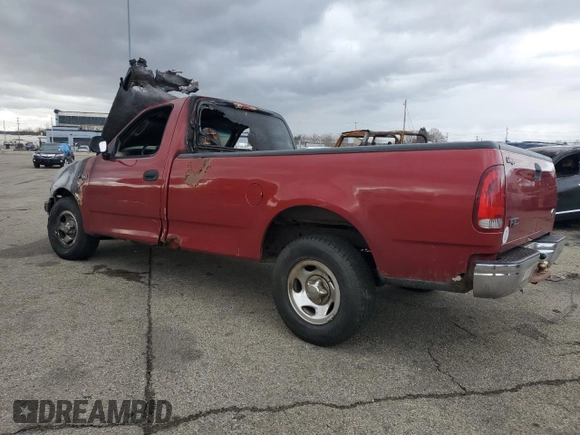 2002 Ford F-150 XL with VIN 1FTRF17262NB62627, listed as a Copart auction lot 47937735 with 0 mi miles and Salvage Title. Bid and sale history available at carsss.com. Image 2.