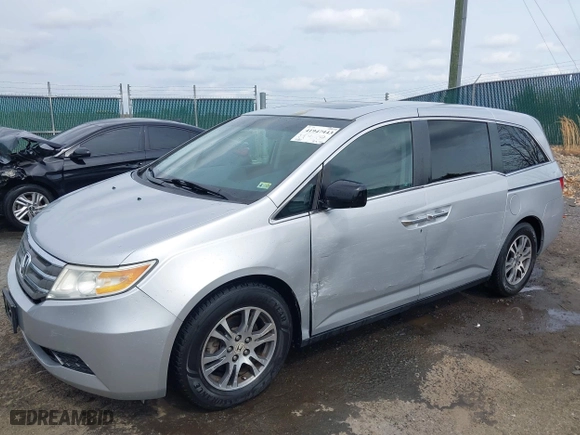 2011 Honda Odyssey EX-L with VIN 5FNRL5H69BB031983, listed as a IAAI auction lot 41947443 with 148,111 mi miles. Bid and sale history available at carsss.com. Image 19.