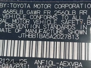 2010 Lexus HS 250h with VIN JTHBB1BA5A2027813, listed as a IAAI auction lot 42044072 with 147,818 mi miles. Bid and sale history available at carsss.com. Image 9.