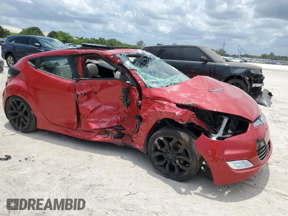 2013 Hyundai Veloster w/Gray Int с VIN KMHTC6AD1DU085546, выставлен на аукционе Copart как лот 58467755 с пробегом 130 932 миль миль и Списание • Salvage title. История ставок и продаж доступна на DreamBid. Изображение 4.