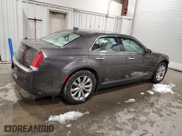 2016 Chrysler 300 with VIN 2C3CCAKG3GH278499, listed as a Copart auction lot 45173915 with 29,357 mi miles and Clean Title. Bid and sale history available at carsss.com. Image 3.