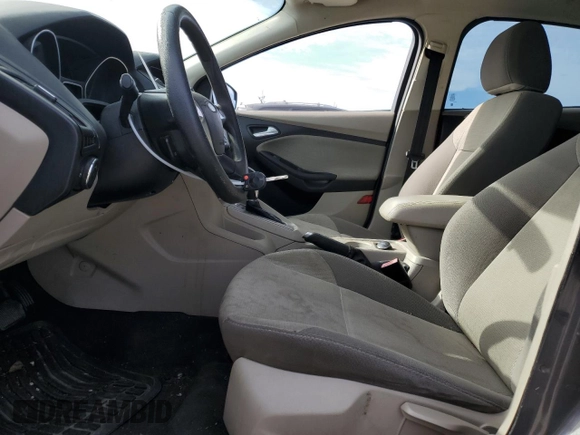 2013 Ford Focus SE z VIN 1FADP3F25DL149392, wystawiony jako Copart lot #82422434 z przebiegiem 169 525 mil mil oraz Szkody całkowita. Historia ofert i sprzedaży dostępna na DreamBid. Obrazek 7.