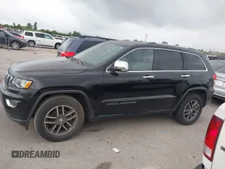 2018 Jeep Grand Cherokee Limited with VIN 1C4RJEBG7JC246667, listed as a IAAI auction lot 42342135 with 116,954 mi miles and . Bid and sale history available at DreamBid. Image 14.