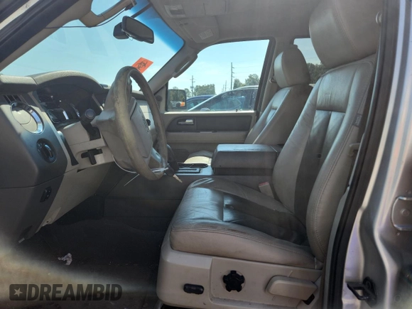2007 Ford Expedition XLT with VIN 1FMFU15507LA51463, listed as a Copart auction lot 63819155 with 252,641 mi miles and Clean title. Bid and sale history available at DreamBid. Image 7.