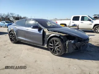 2020 Tesla Model S Long Range с VIN 5YJSA1E23LF366076, выставлен на аукционе Copart как лот 47466095 с пробегом 72 241 миль миль и Списание • Salvage title. История ставок и продаж доступна на DreamBid. Изображение 4.