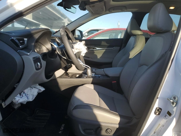 2025 Infiniti QX50 LUXE with VIN 3PCAJ5BB6SF104851, listed as a Copart auction lot 43640005 with 1,281 mi miles and Salvage Title. Bid and sale history available at carsss.com. Image 7.
