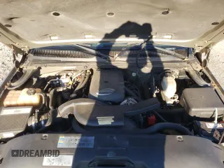 2003 Chevrolet Suburban LT with VIN 3GNGK26U13G239207, listed as a Copart auction lot 83342214 with 147,511 mi miles and Salvage Title. Bid and sale history available at carsss.com. Image 13.