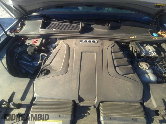 2019 Audi Q7 Premium Plus with VIN WA1LHAF70KD036101, listed as a IAAI auction lot 41211953 with 109,000 mi miles and . Bid and sale history available at DreamBid. Image 10.