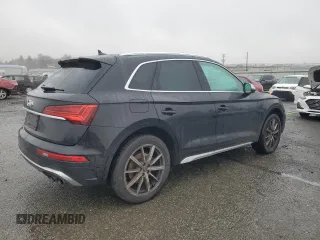 2022 Audi SQ5 Premium Plus with VIN WA1B4AFY6N2137062, listed as a Copart auction lot 85131704 with 42,098 mi miles and Salvage Title. Bid and sale history available at carsss.com. Image 3.