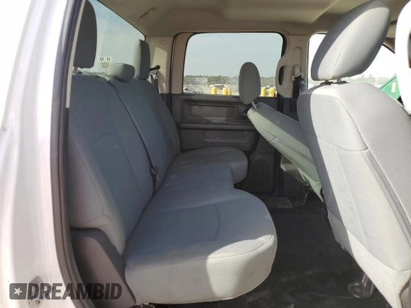 2015 Ram 2500 Tradesman with VIN 3C6UR5CL3FG558236, listed as a Copart auction lot 49084835 with 304,726 mi miles and Clean Title. Bid and sale history available at carsss.com. Image 10.