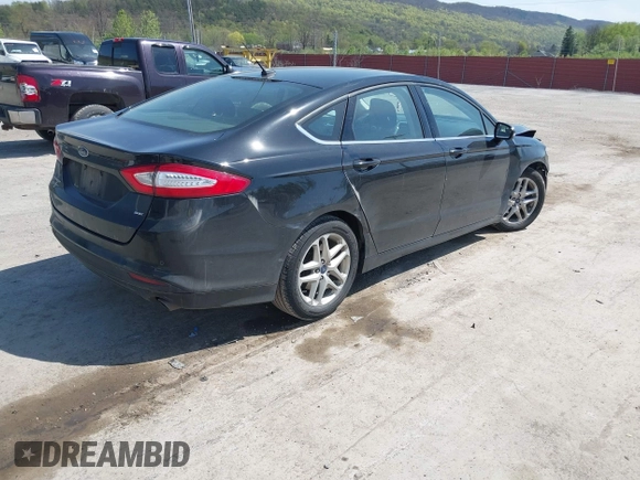 2016 Ford Fusion SE with VIN 3FA6P0H72GR402271, listed as a IAAI auction lot 42109160 with 144,295 mi miles and . Bid and sale history available at carsss.com. Image 4.