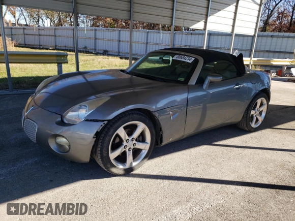 2006 Pontiac Solstice z VIN 1G2MB33BX6Y109591, wystawiony jako Copart lot #80684234 z przebiegiem 90 032 mil mil oraz Czysty tytuł • Clean title. Historia ofert i sprzedaży dostępna na DreamBid. Obrazek 1.