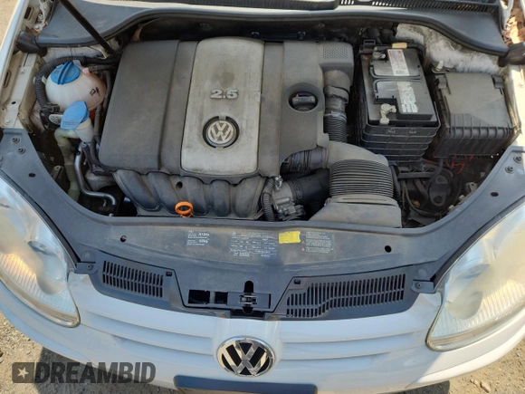 2009 Volkswagen Rabbit S with VIN WVWDB71K79W120196, listed as a Copart auction lot 62126625 with 105,695 mi miles and Salvage title. Bid and sale history available at DreamBid. Image 11.