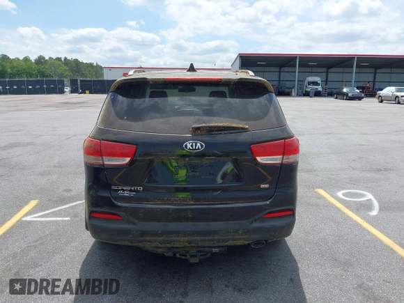 2016 Kia Sorento LX with VIN 5XYPG4A3XGG083872, listed as a IAAI auction lot 42093148 with 98,056 mi miles. Bid and sale history available at carsss.com. Image 16.