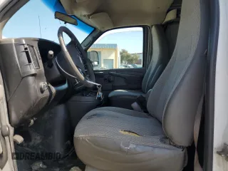 2011 Chevrolet Express Cargo with VIN 1GCWGFBA5B1173914, listed as a Copart auction lot 55336725 with 198,702 mi miles and Clean Title. Bid and sale history available at carsss.com. Image 7.