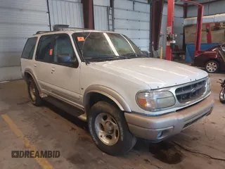 2001 Ford Explorer Eddie Bauer с VIN 1FMZU84P21ZA71985, выставлен на аукционе IAAI как лот 42866213 с пробегом 130 780 миль миль и . История ставок и продаж доступна на DreamBid. Изображение 1.
