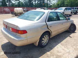 2000 Toyota Camry CE z VIN 4T1BG22K5YU731201, wystawiony jako IAAI lot #42094098 z przebiegiem Nie podano mil oraz . Historia ofert i sprzedaży dostępna na DreamBid. Obrazek 4.