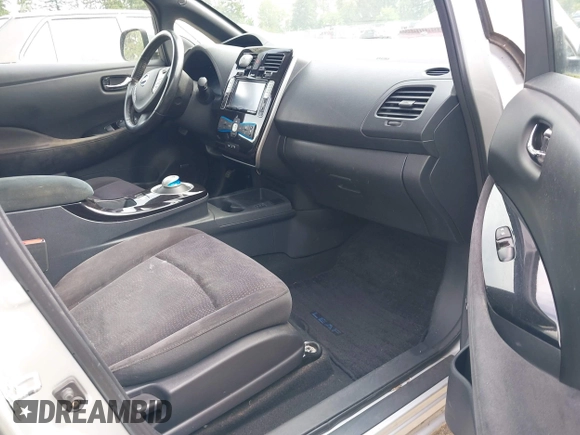 2013 Nissan LEAF SL z VIN 1N4AZ0CP9DC405951, wystawiony jako IAAI lot #42406663 z przebiegiem 60 910 mil mil oraz . Historia ofert i sprzedaży dostępna na DreamBid. Obrazek 5.