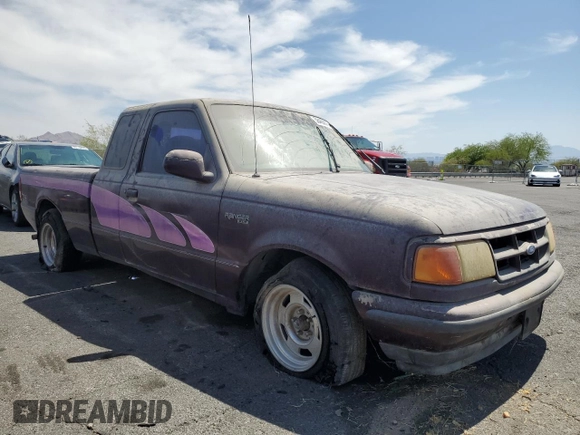 1993 Ford Ranger STX z VIN 1FTCR14U8PPA18186, wystawiony jako Copart lot #58465675 z przebiegiem 83 813 mil mil oraz Czysty tytuł • Clean title. Historia ofert i sprzedaży dostępna na DreamBid. Obrazek 4.