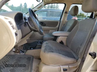 2004 Ford Escape XLT with VIN 1FMYU93194KA68528, listed as a Copart auction lot 67955634 with 260,091 mi miles and Clean Title. Bid and sale history available at carsss.com. Image 7.