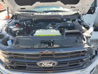 2024 Ford F-150 XLT with VIN 1FTFW3L55RFA53143, listed as a Copart auction lot 47960675 with 6,847 mi miles and Salvage Title. Bid and sale history available at carsss.com. Image 11.