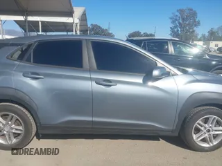 2020 Hyundai Kona SE with VIN KM8K1CAA0LU483447, listed as a IAAI auction lot 41866272 with 89,708 mi miles and . Bid and sale history available at carsss.com. Image 13.