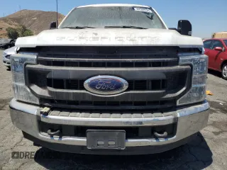 2022 Ford F-250 XL with VIN 1FT7X2A62NEF83139, listed as a Copart auction lot 64560535 with 56,387 mi miles and Salvage title. Bid and sale history available at DreamBid. Image 5.