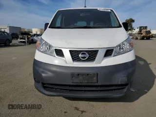 2014 Nissan NV200 SV with VIN 3N6CM0KN3EK697123, listed as a Copart auction lot 47139595 with 126,091 mi miles and Clean title. Bid and sale history available at DreamBid. Image 5.