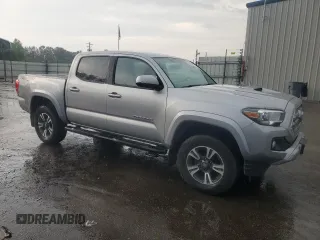 2017 Toyota Tacoma SR5 with VIN 3TMCZ5ANXHM100528, listed as a Copart auction lot 53784595 with 108,157 mi miles and Salvage Title. Bid and sale history available at carsss.com. Image 4.