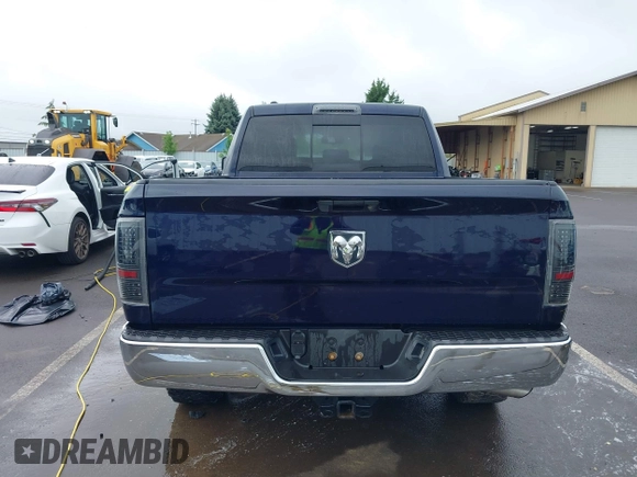 2015 Ram 1500 Outdoorsman z VIN 1C6RR7GT6FS508211, wystawiony jako IAAI lot #42044889 z przebiegiem 125 774 mil mil oraz . Historia ofert i sprzedaży dostępna na DreamBid. Obrazek 16.