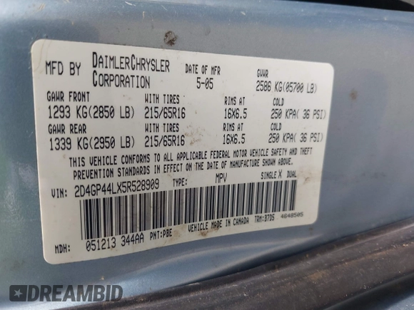 2005 Dodge Caravan SXT with VIN 2D4GP44LX5R528909, listed as a IAAI auction lot 42248957 with Not Provided miles and . Bid and sale history available at DreamBid. Image 9.