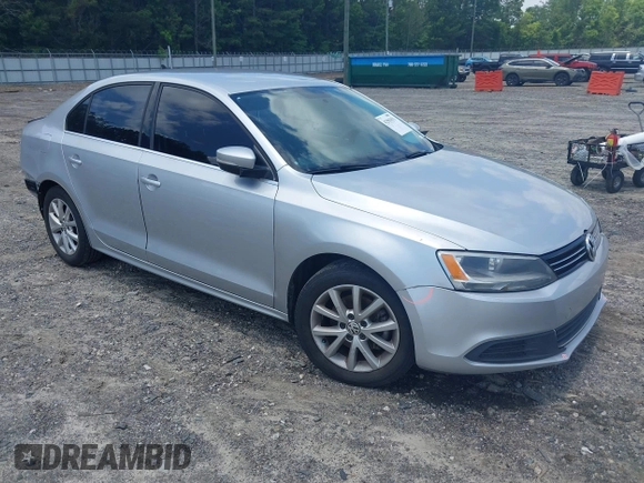 2014 Volkswagen Jetta SE with VIN 3VWD07AJ6EM240396, listed as a IAAI auction lot 42503653 with 146,920 mi miles and . Bid and sale history available at DreamBid. Image 1.