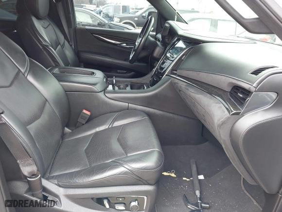 2016 Cadillac Escalade Platinum with VIN 1GYS3DKJ0GR405742, listed as a IAAI auction lot 41639802 with 77,576 mi miles. Bid and sale history available at carsss.com. Image 5.