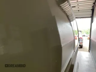 2018 Ford Transit с VIN 1FTYE1YM9JKB52110, выставлен на аукционе IAAI как лот 42610426 с пробегом 156 532 миль миль и . История ставок и продаж доступна на DreamBid. Изображение 37.