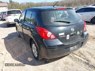 2009 Nissan Versa 1.8 S with VIN 3N1BC13E39L409657, listed as a IAAI auction lot 41981554 with 146,675 mi miles. Bid and sale history available at carsss.com. Image 3.