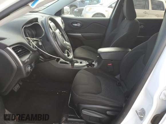 2019 Jeep Cherokee Latitude with VIN 1C4PJLCX3KD129402, listed as a Copart auction lot 43176705 with 100,137 mi miles and Salvage Title. Bid and sale history available at carsss.com. Image 7.