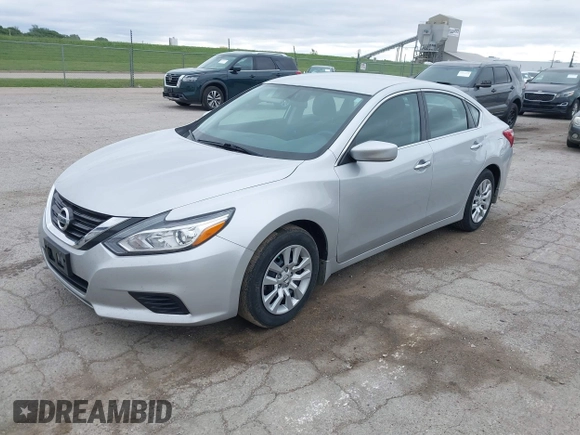 2017 Nissan Altima SV with VIN 1N4AL3AP9HC476384, listed as a IAAI auction lot 42331324 with 175,795 mi miles and . Bid and sale history available at DreamBid. Image 17.