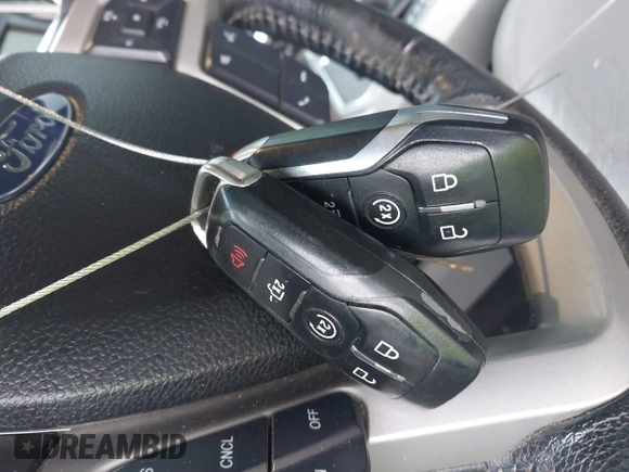 2015 Ford F-150 XLT с VIN 1FTEW1EF1FFB08737, выставлен на аукционе IAAI как лот 40781186 с пробегом 127 731 миль миль и . История ставок и продаж доступна на DreamBid. Изображение 11.