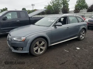 2013 Audi allroad A4 Premium Plus z VIN WA1UFAFL3DA179491, wystawiony jako Copart lot #59622265 z przebiegiem 111 408 mil mil oraz Szkoda całkowita • Salvage title. Historia ofert i sprzedaży dostępna na DreamBid. Obrazek 1.