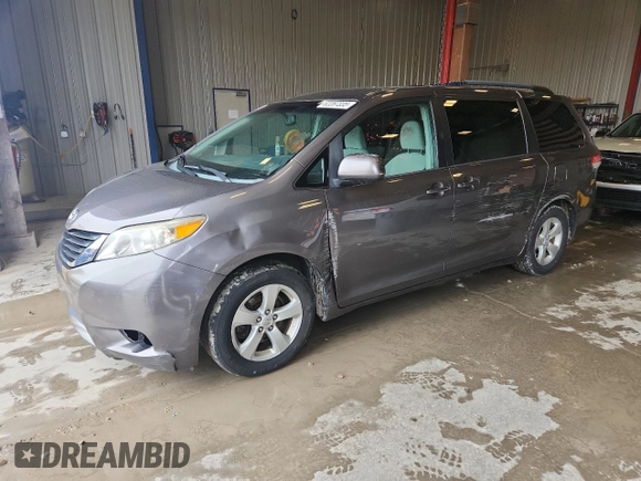 2013 Toyota Sienna LE AAS with VIN 5TDKK3DC0DS301864, listed as a Copart auction lot 62287335 with 195,075 mi miles and Clean title. Bid and sale history available at DreamBid. Image 1.