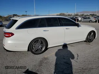 2019 Mercedes-Benz E 450 with VIN WDDZH6JBXKA577611, listed as a Copart auction lot 89203545 with 39,019 mi miles and Salvage Title. Bid and sale history available at DreamBid. Image 3.