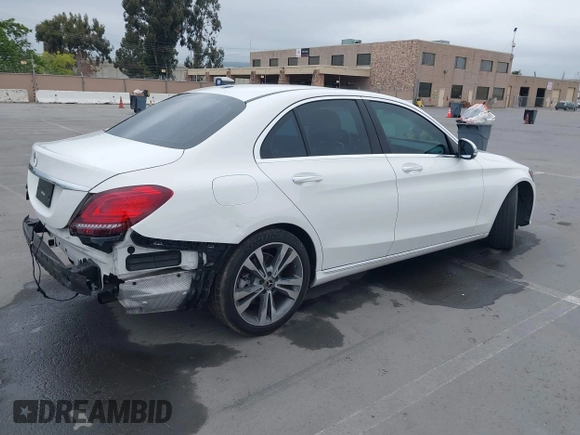2019 Mercedes-Benz C 300 с VIN 55SWF8DB7KU299640, выставлен на аукционе IAAI как лот 41929870 с пробегом 61 130 миль миль и . История ставок и продаж доступна на DreamBid. Изображение 4.