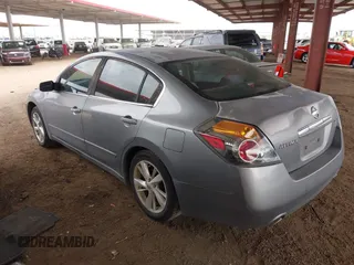 2009 Nissan Altima SL with VIN 1N4AL21E79N444273, listed as a IAAI auction lot 41921375 with 137,586 mi miles and . Bid and sale history available at DreamBid. Image 3.